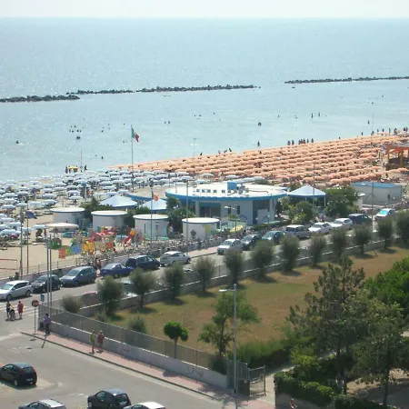 Villa- Pino 5 *